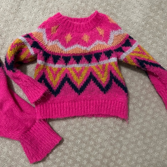 Cat & Jack Mommy and Me Sweaters - Picture 3 of 5